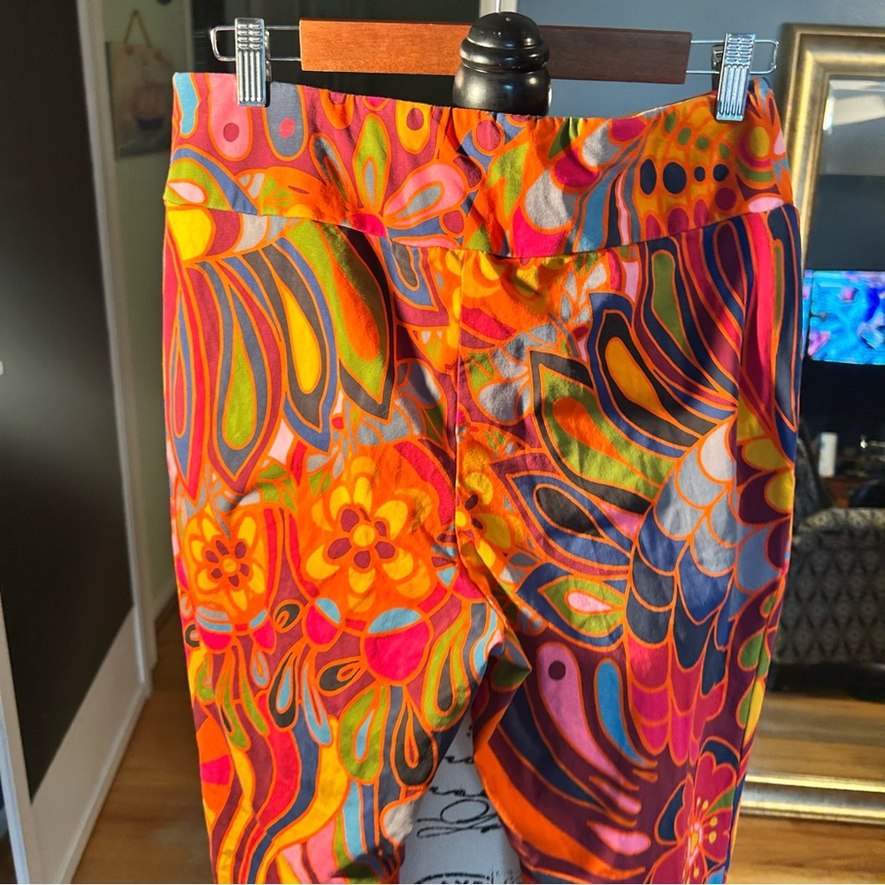 Lesley Evers ERIKA Shakalaka Orange Bells pants - Picture 7 of 10